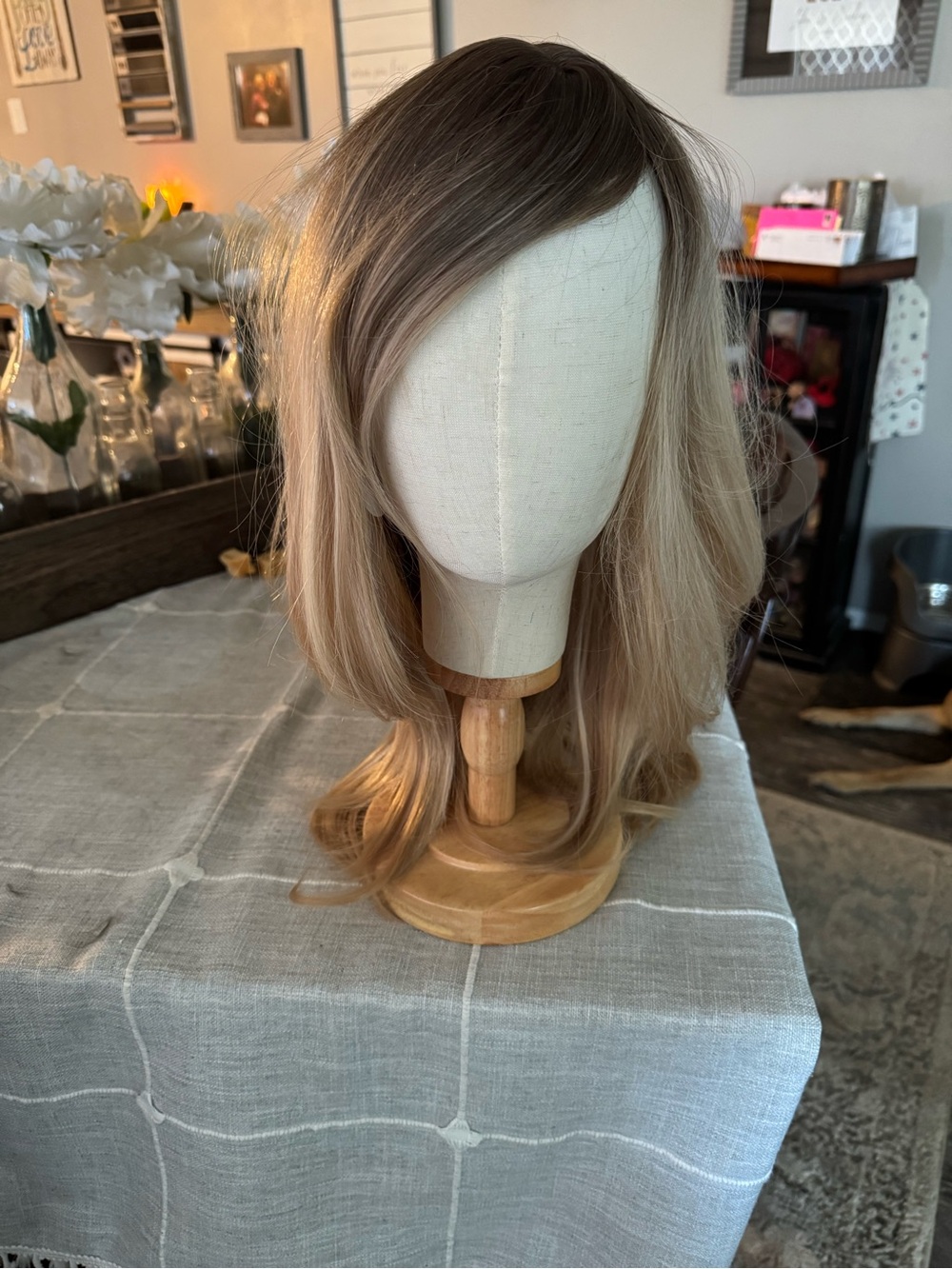 Synthetic Ombre Blonde Wig with Dark Roots - Side Bangs